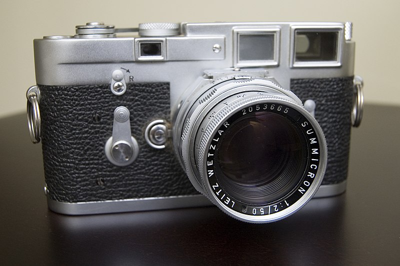 800px-Leica_m3_50mm.jpg