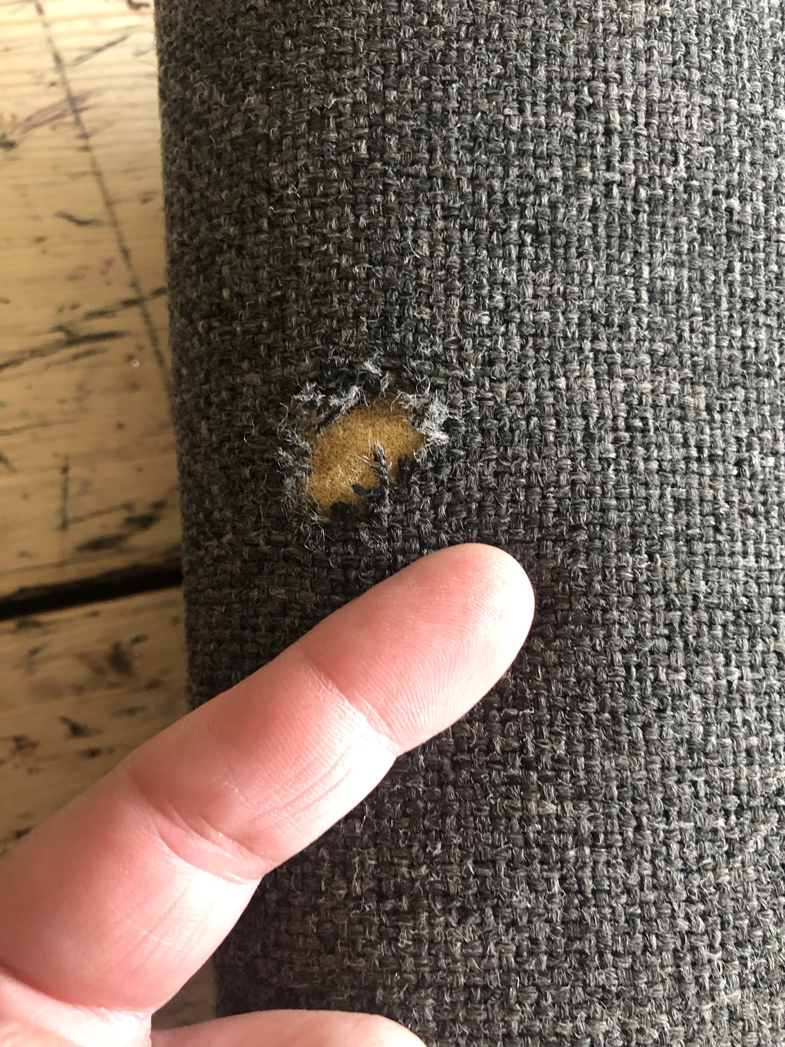 Repairing a Burn Hole in a Cushion Cover - Professional Tips and Tutorial  for All Levels 