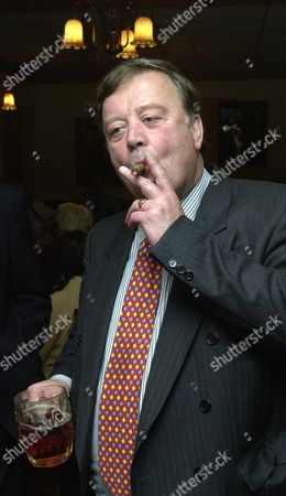 ken-clarke-tory-leadership-contender-and-mp-in-potters-bar-north-london-making-a-walkabout-and-meeting-the-party-faithful-in-the-local-conservative-club-where-he-enjoyed-a-cigar-and-a-pint-of-bitter-beer-shutterstock-editorial-925672a.jpg