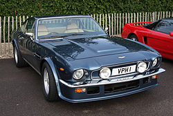 250px-Aston_Martin_V8_Vantage_-_Flickr_-_exfordy_%281%29.jpg