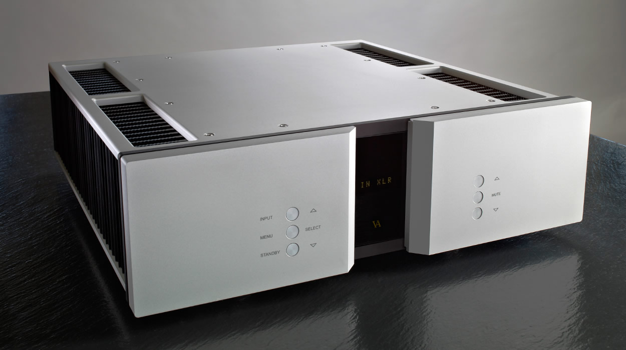 Vitus-SIA025-Integrated-Amplifier-@-Audio-Therapy.jpg