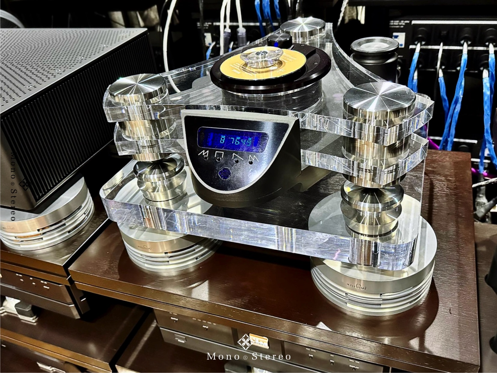 WELLFLOAT_Babel_review_matej_isak_mono_and_stereo_2023_high_end_audiophile_luxury_audio_music_-3.jpg